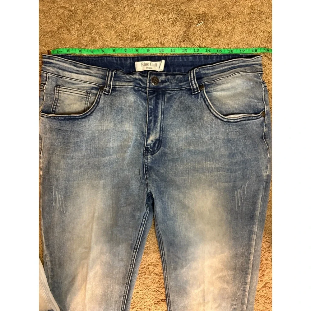 Blue Cult Jeans Men's Size 36 Denim Distressed Mid-Rise tapered Legs Grunge